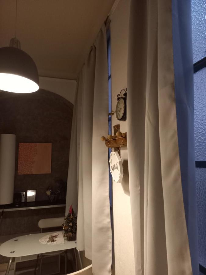 Mendoza 3 Dormitorios Con Balcones Y Alem Chic Monoambiente Y Mendoza Estudio Para 1 3 Apartamentos المظهر الخارجي الصورة