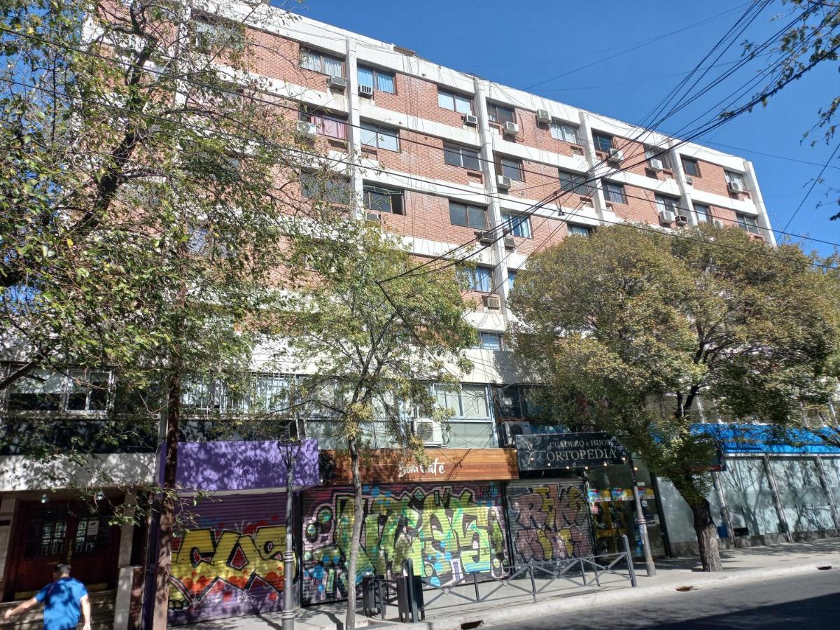 Mendoza 3 Dormitorios Con Balcones Y Alem Chic Monoambiente Y Mendoza Estudio Para 1 3 Apartamentos المظهر الخارجي الصورة