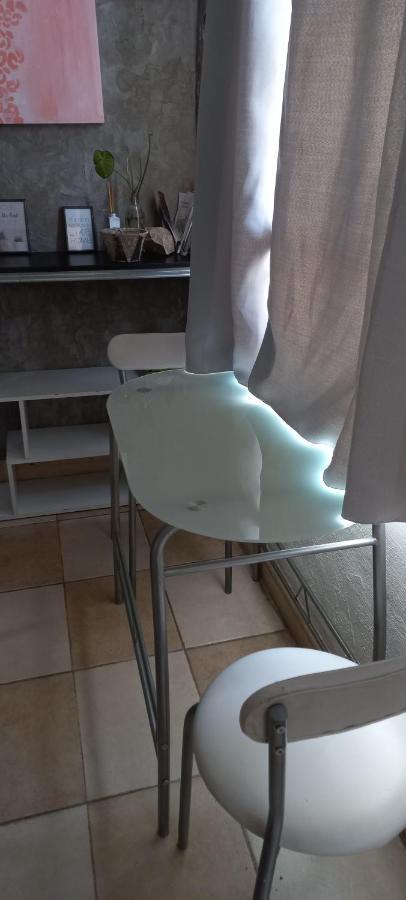 Mendoza 3 Dormitorios Con Balcones Y Alem Chic Monoambiente Y Mendoza Estudio Para 1 3 Apartamentos المظهر الخارجي الصورة