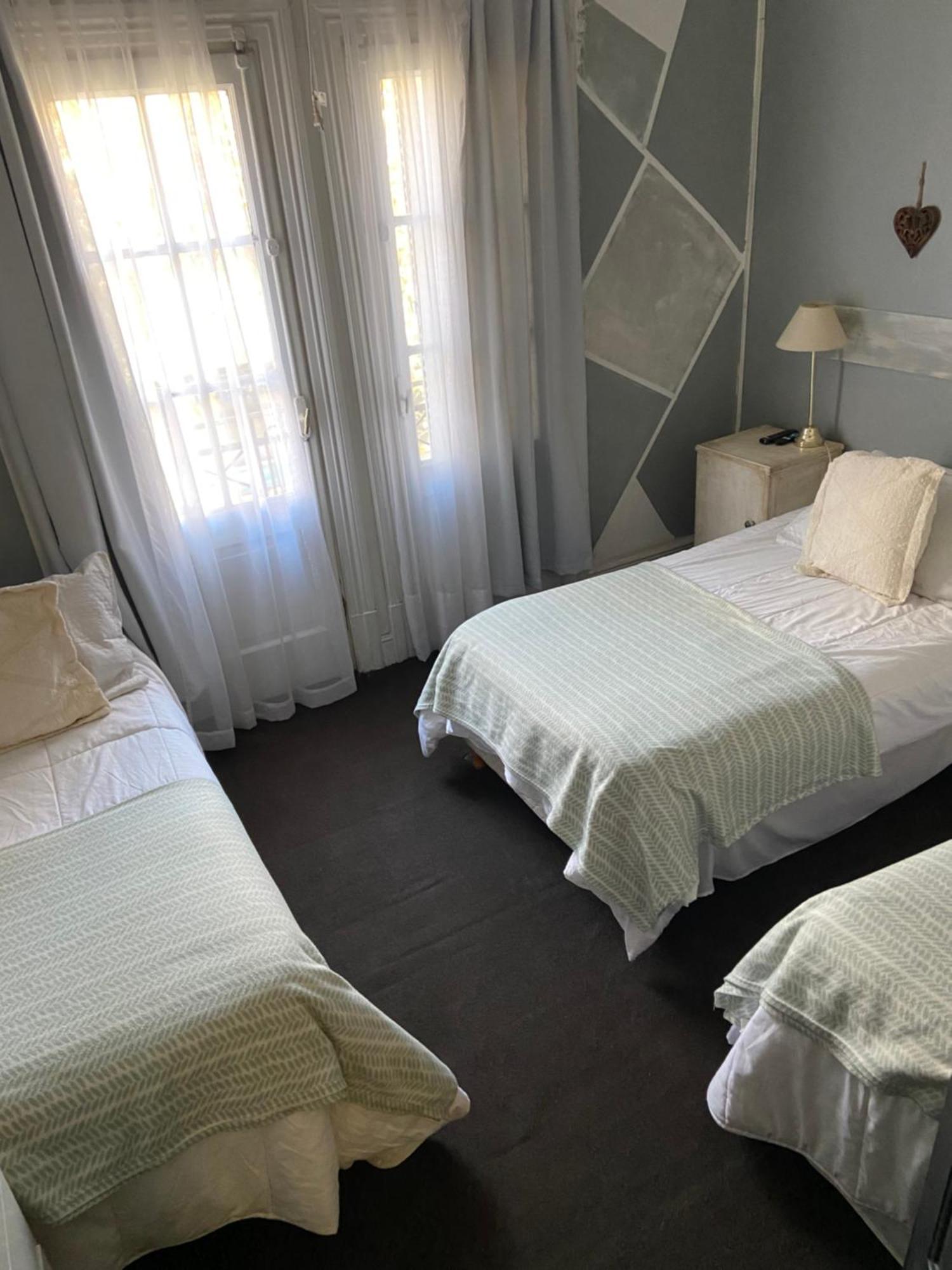 Mendoza 3 Dormitorios Con Balcones Y Alem Chic Monoambiente Y Mendoza Estudio Para 1 3 Apartamentos المظهر الخارجي الصورة